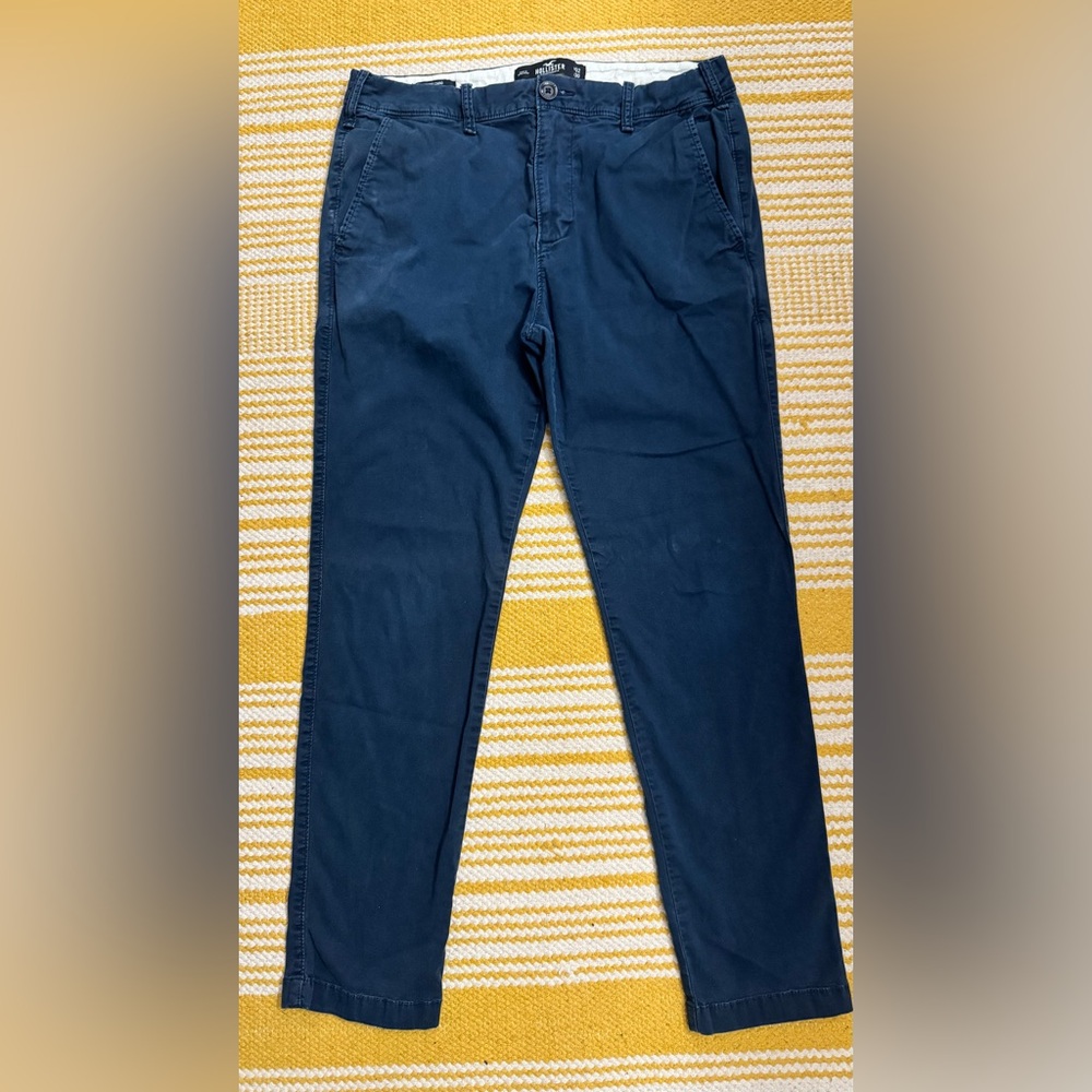 Hollister Men's Dark Blue Skinny Chinos